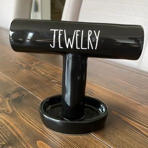 Rae Dunn JEWELRY stand